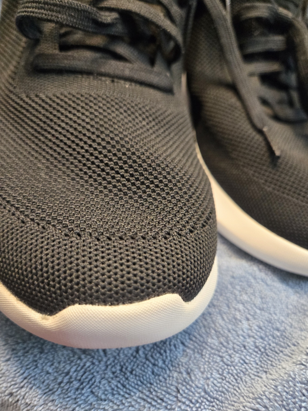 Kizik Black Knit Slip-On Sneakers Mens size 10W or Womens size 11.5 - Picture 8 of 11